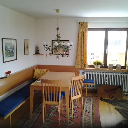 In By Interhome * Oberlech